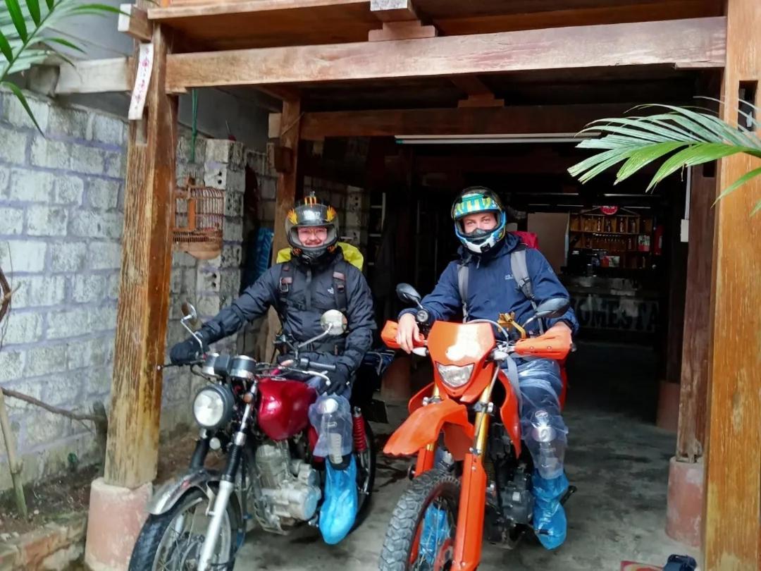Linh Homestay And Motorbikes Rent 河江 外观 照片